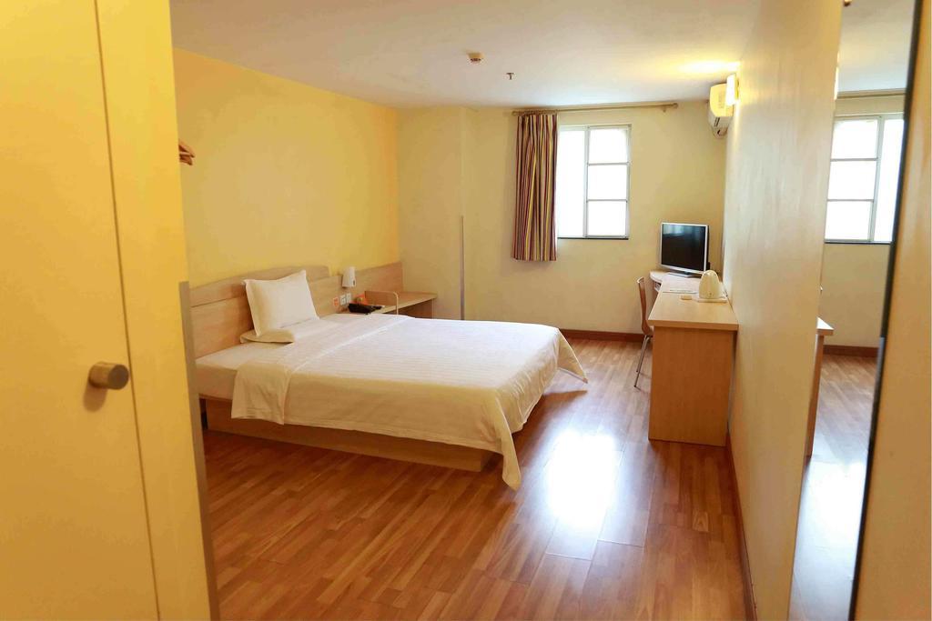 7Days Inn Shenzhen Da Fen You Hua Cun Szoba fotó